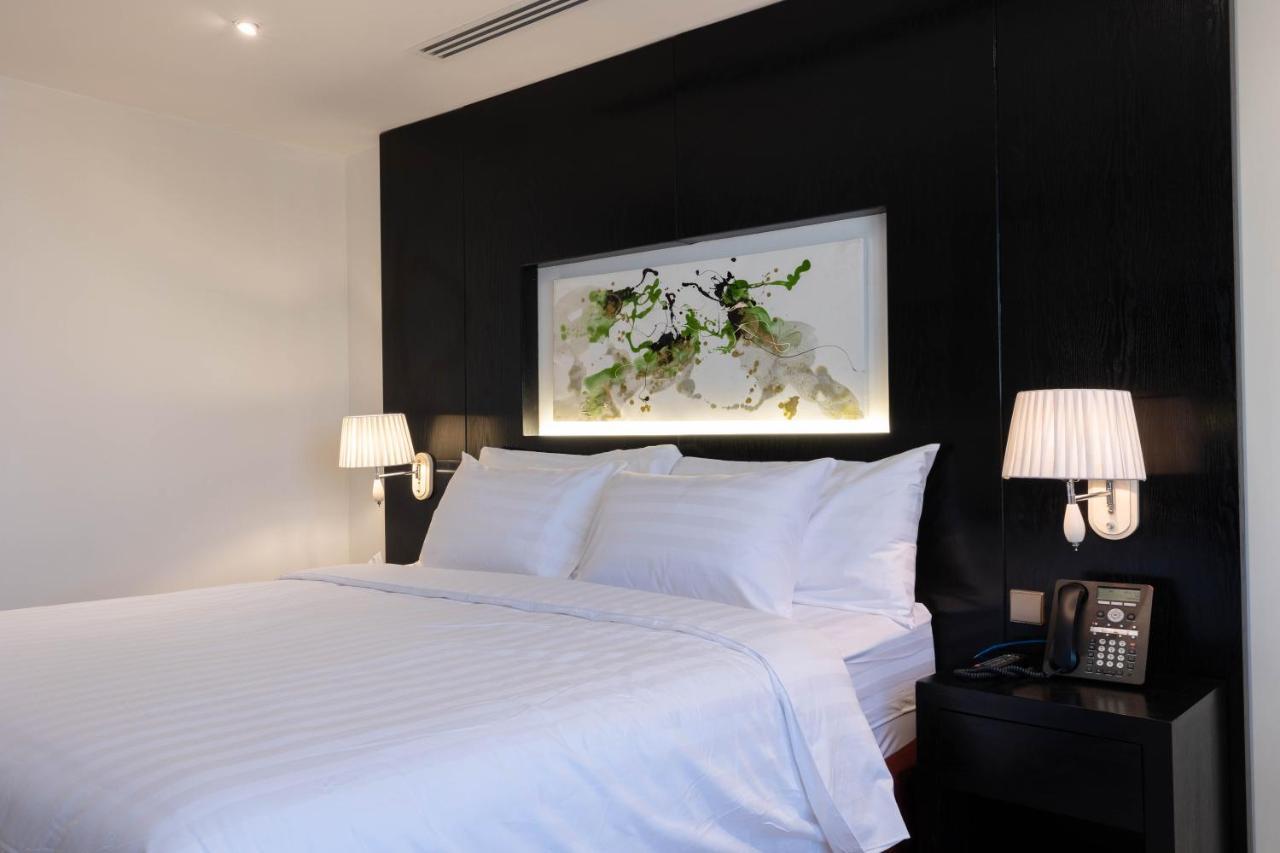Mira Business Hotel Rijád Kültér fotó